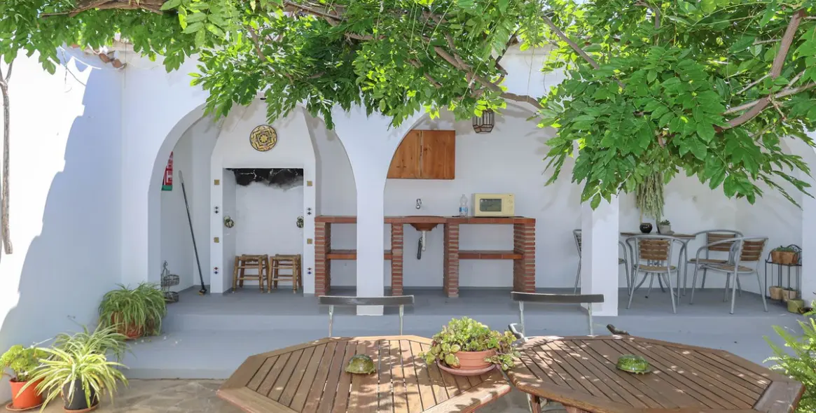 Venta de bed & breakfast en Alora 95