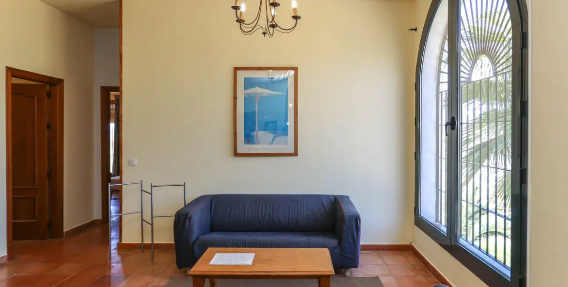 Venta de bed & breakfast en Alora 96