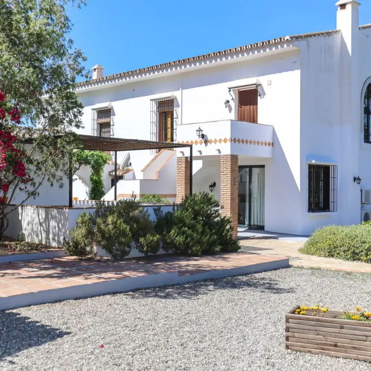 Sale of bed & breakfast in Alora