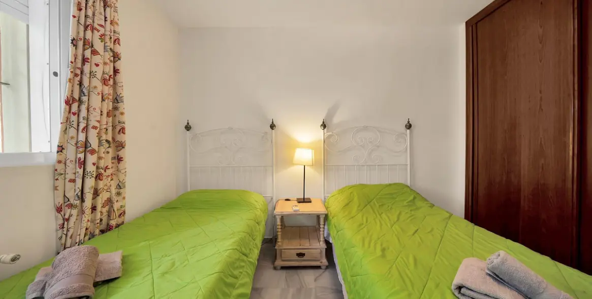 Venta de villa independiente en Elviria 29