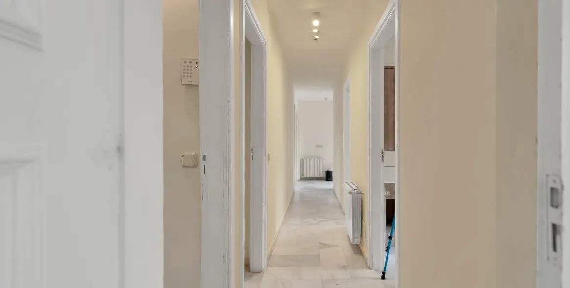 Venta de villa independiente en Elviria 38