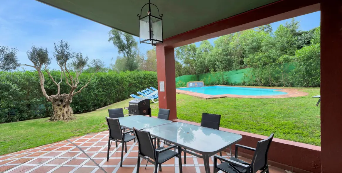 Venta de villa independiente en Elviria 57