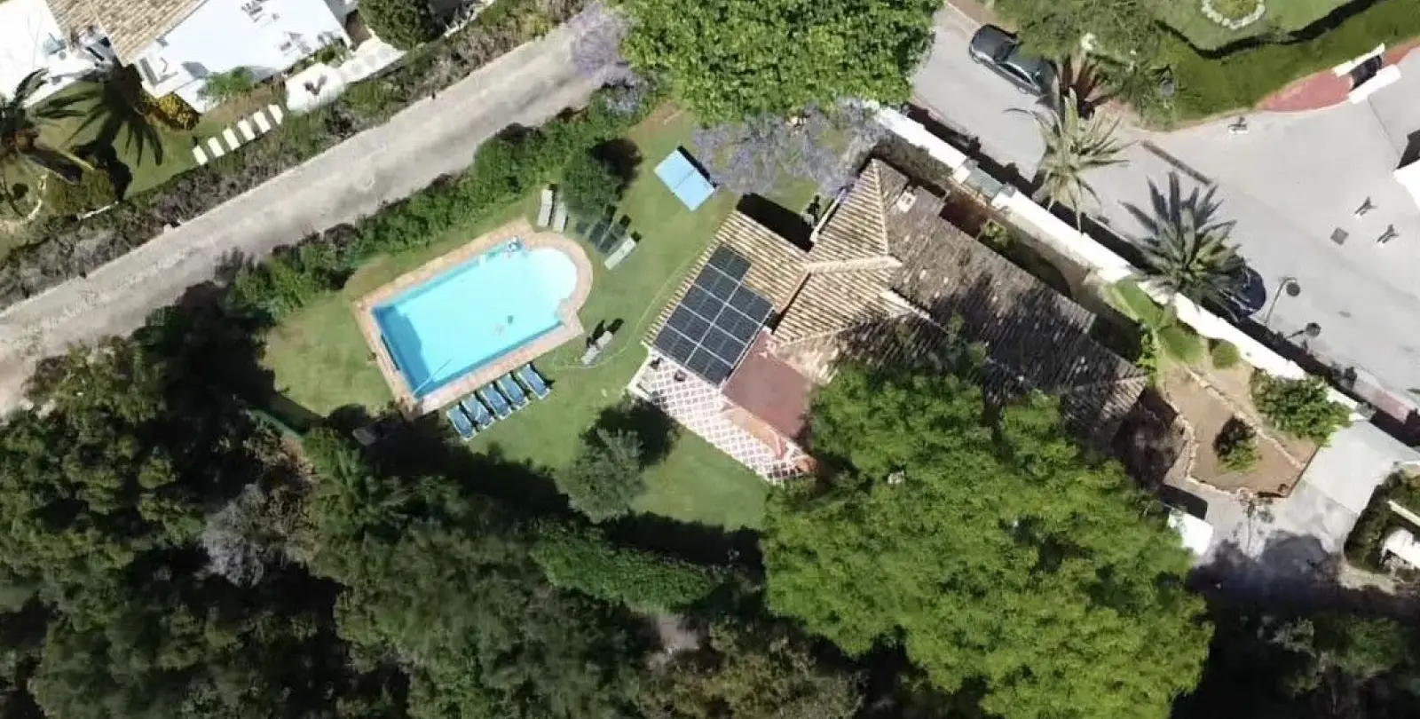 Venta de villa independiente en Elviria 4