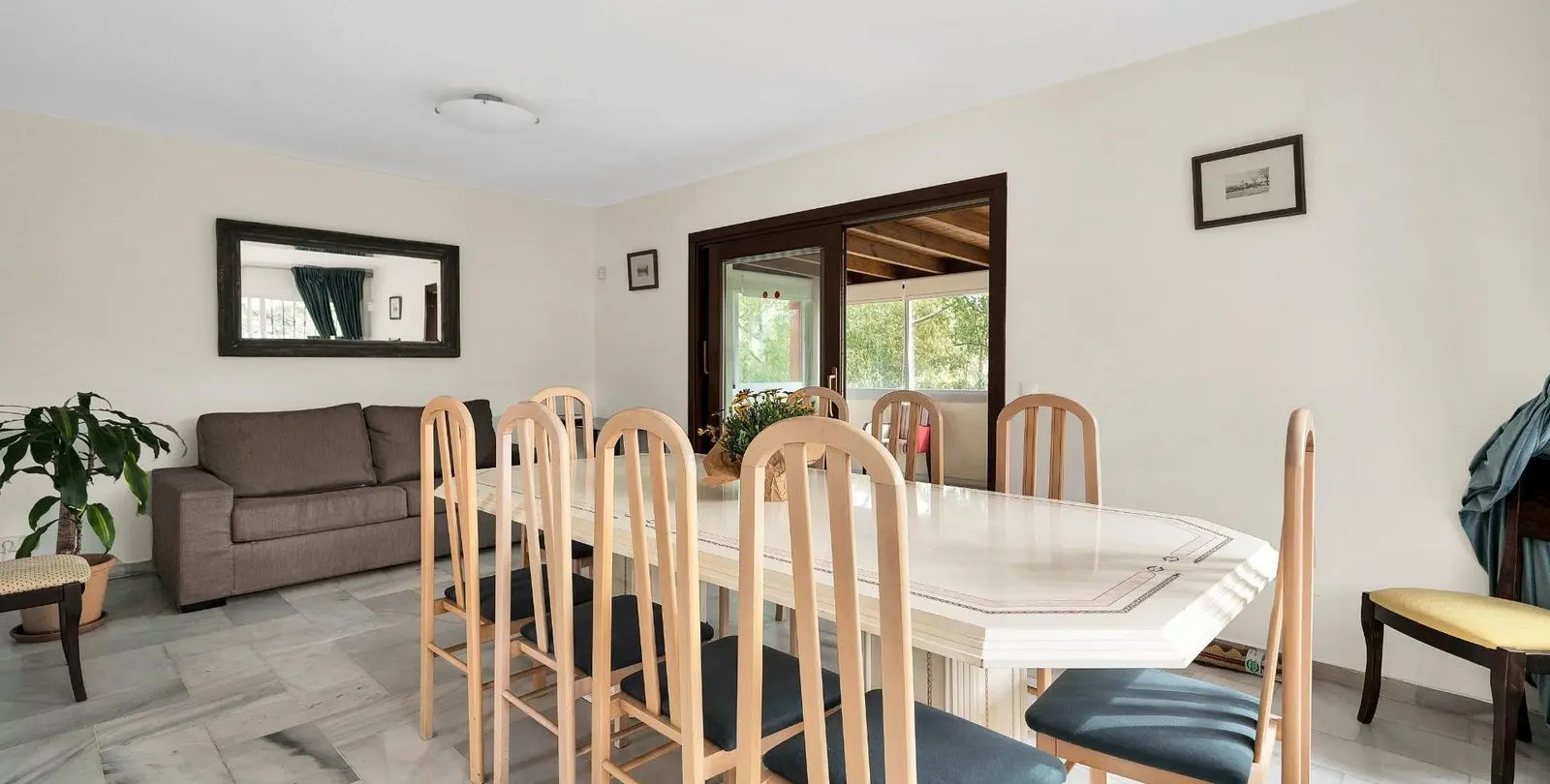 Venta de villa independiente en Elviria 16