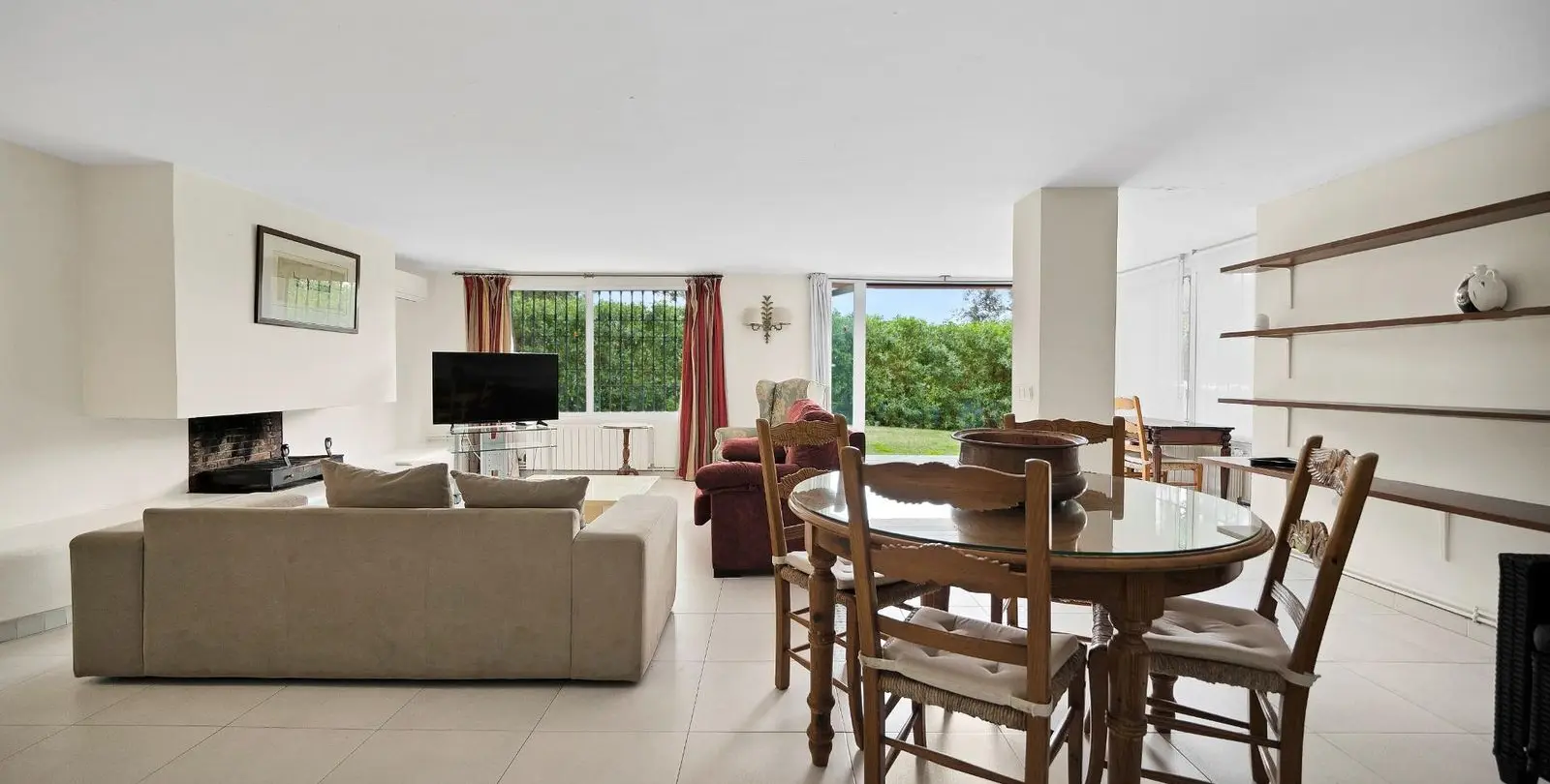Venta de villa independiente en Elviria 19