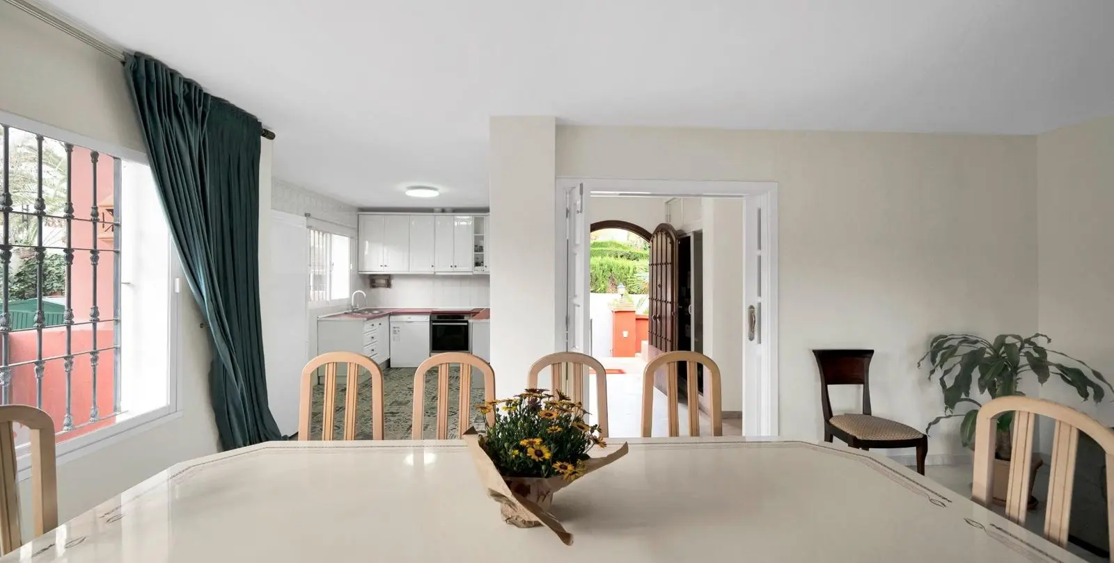 Venta de villa independiente en Elviria 20