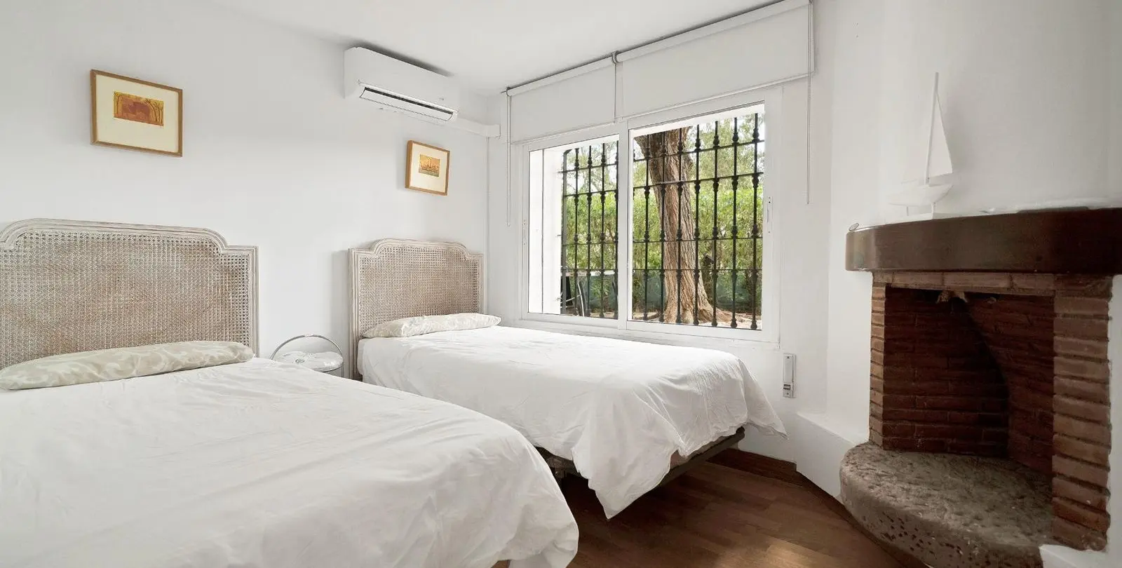Venta de villa independiente en Elviria 50