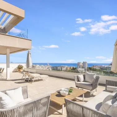 Продажа пентхауса в Estepona