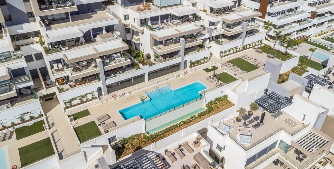 Продажа пентхауса в Estepona 6