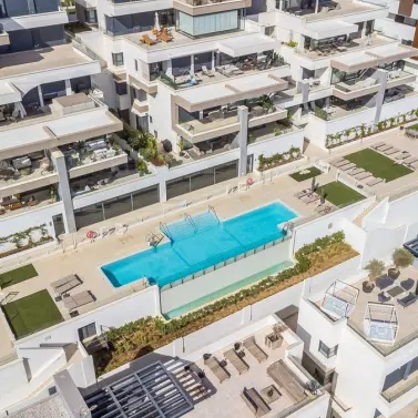 Продажа пентхауса в Estepona