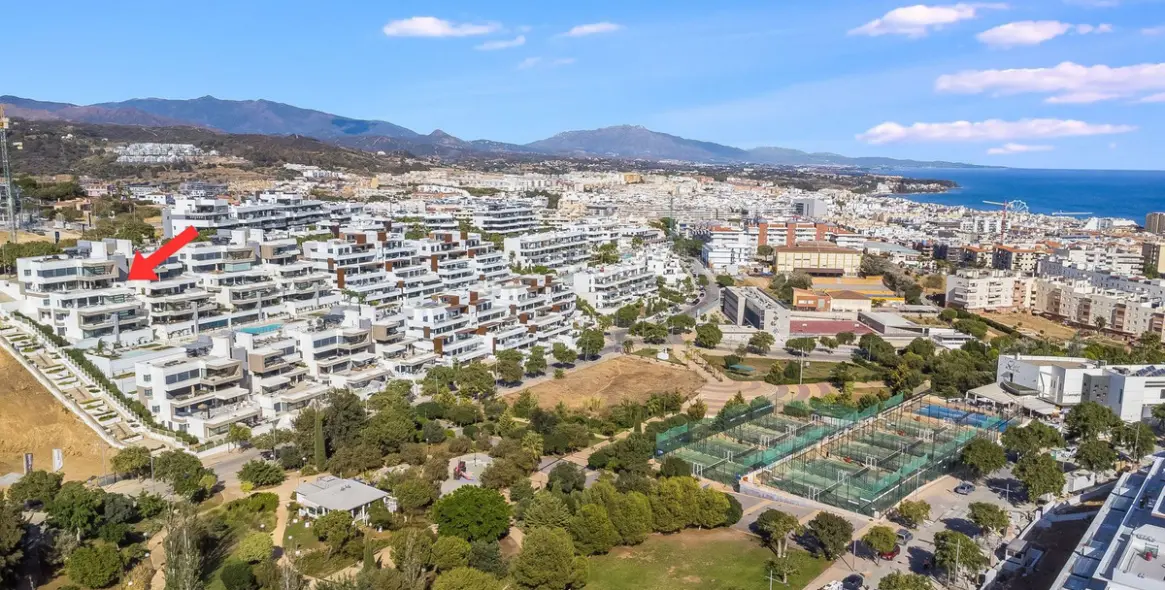 Продажа пентхауса в Estepona 12