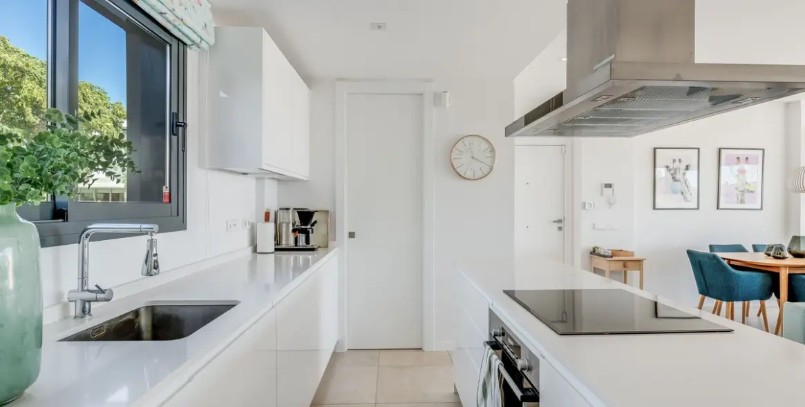 Sale of penthouse in Estepona 22