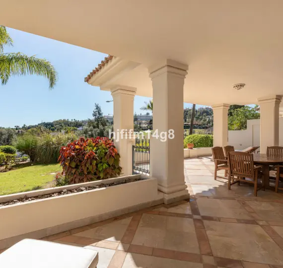 Apartamento en planta baja R4970104