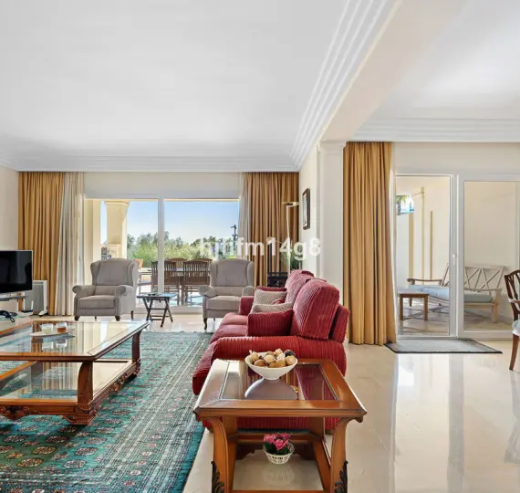 Apartamento en planta baja R4970104