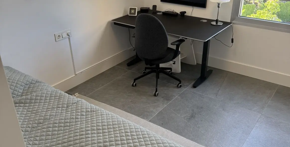 Sale of penthouse duplex in Nueva Andalucía 16