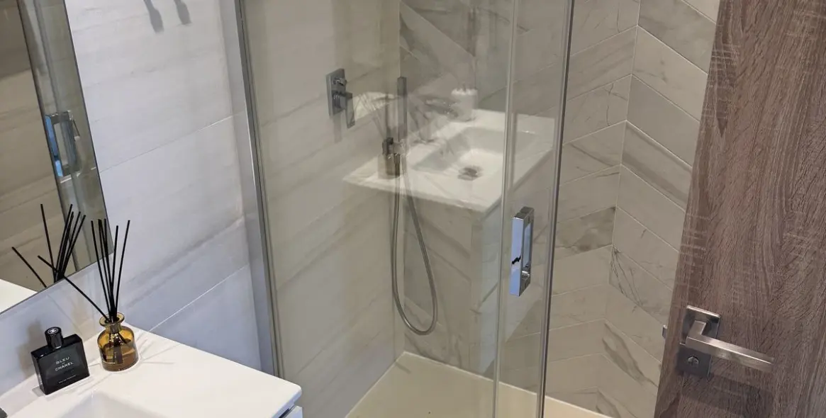 Sale of penthouse duplex in Nueva Andalucía 18