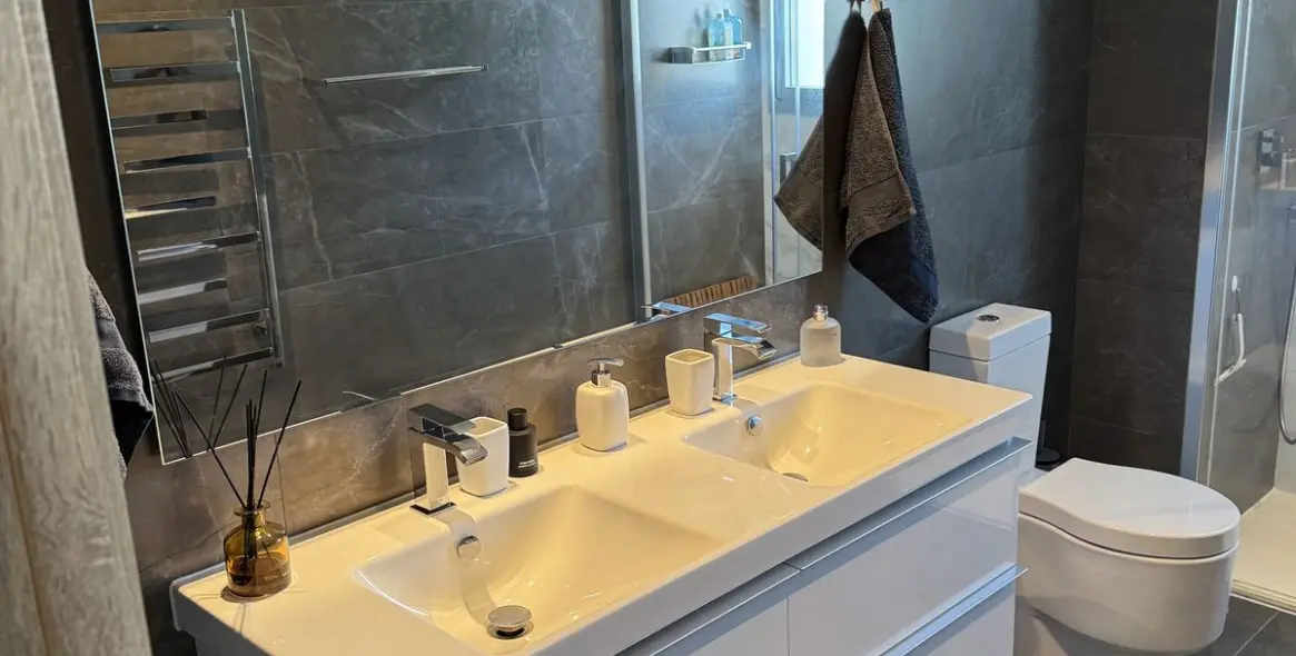 Sale of penthouse duplex in Nueva Andalucía 19