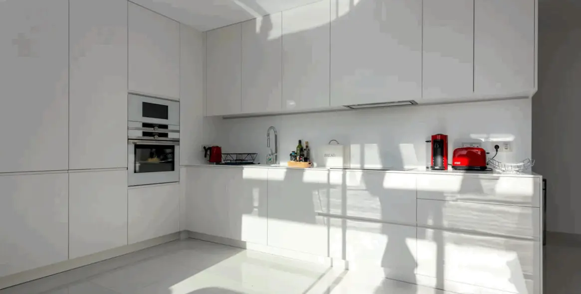 Sale of penthouse in Estepona 4