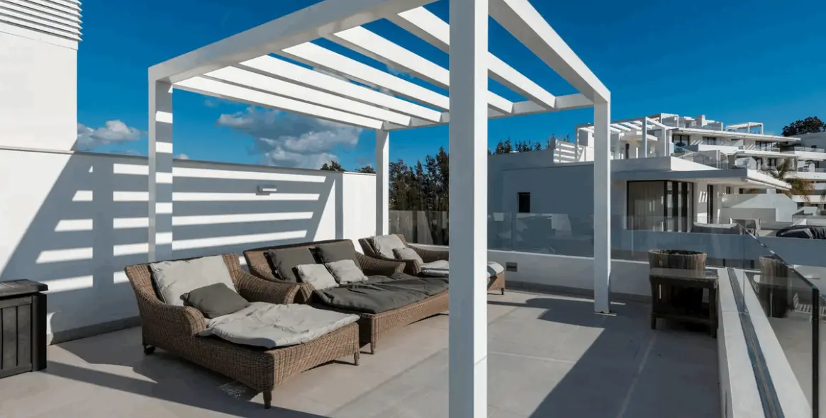 Sale of penthouse in Estepona 22