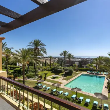 Продажа двухуровневого пентхауса в Los Flamingos