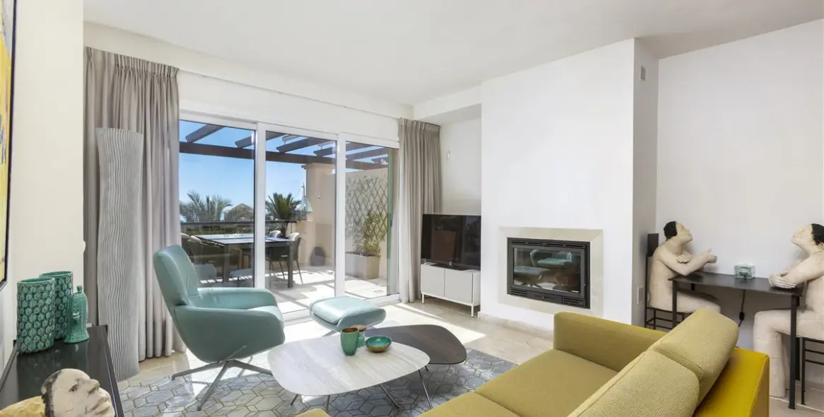 Продажа двухуровневого пентхауса в Los Flamingos 2