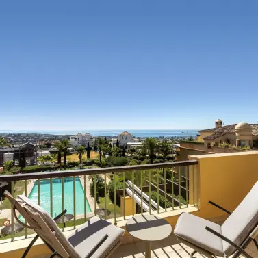 Продажа двухуровневого пентхауса в Los Flamingos