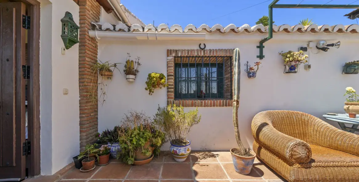 Продажа  отдельно стоящей виллы в Mijas 5