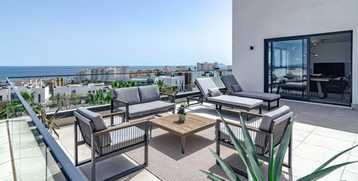 Продажа пентхауса в Estepona 1