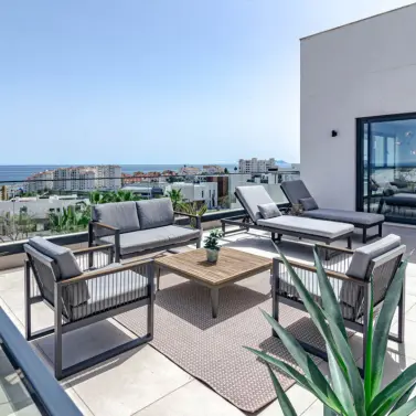 Продажа пентхауса в Estepona
