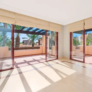 Sale of penthouse in San Pedro de Alcántara