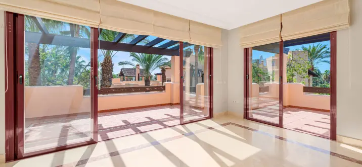 Sale of penthouse in San Pedro de Alcántara 1