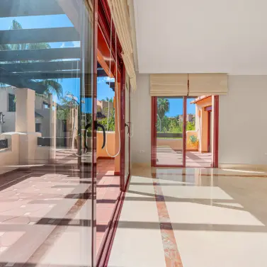 Sale of penthouse in San Pedro de Alcántara