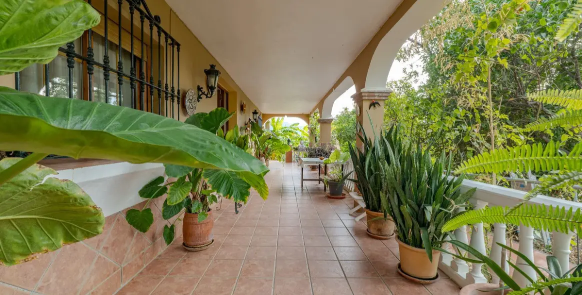 Продажа  отдельно стоящей виллы в Alhaurín el Grande 3