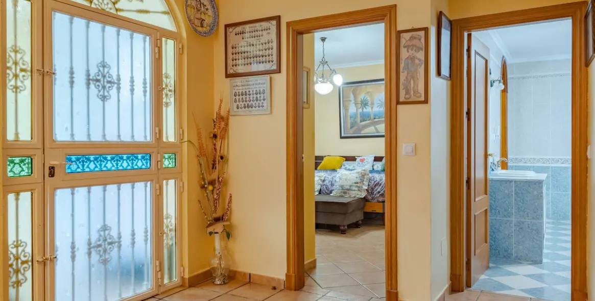 Продажа  отдельно стоящей виллы в Alhaurín el Grande 5