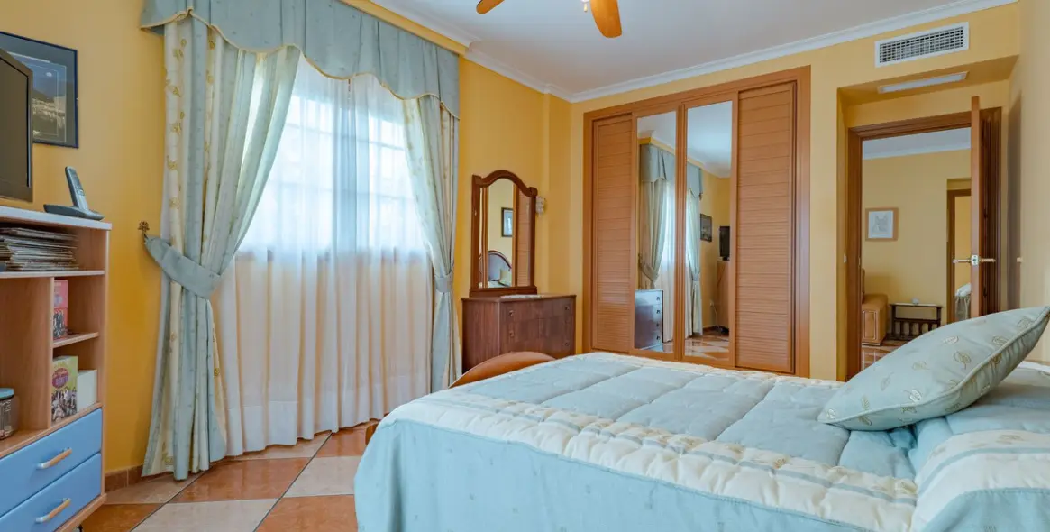 Sale of detached villa in Alhaurín el Grande 30