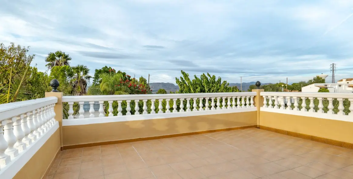 Sale of detached villa in Alhaurín el Grande 36