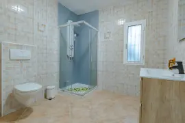 Image 101 thumb