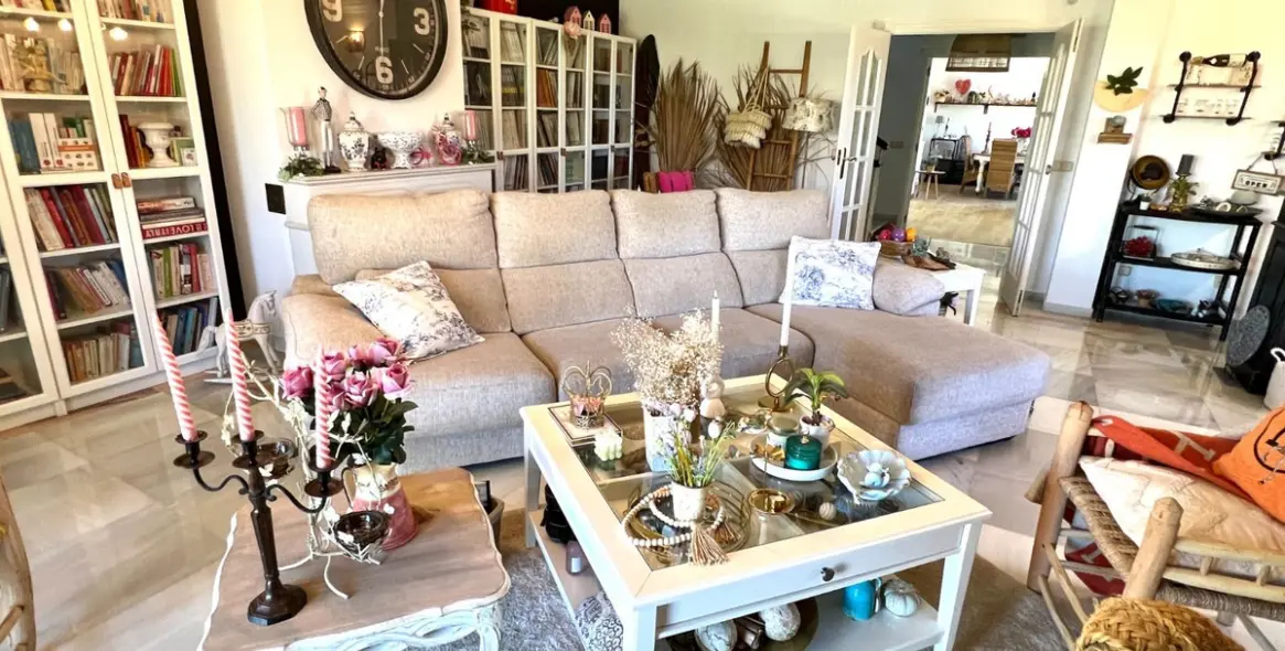 Продажа  отдельно стоящей виллы в Rincón de la Victoria 17