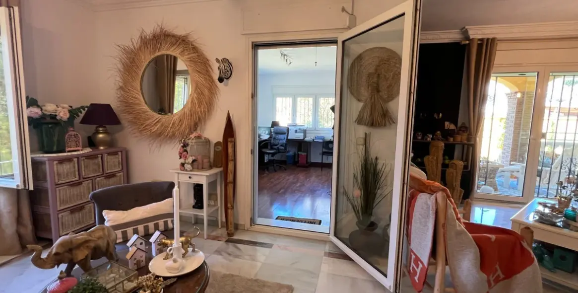 Sale of detached villa in Rincón de la Victoria 23