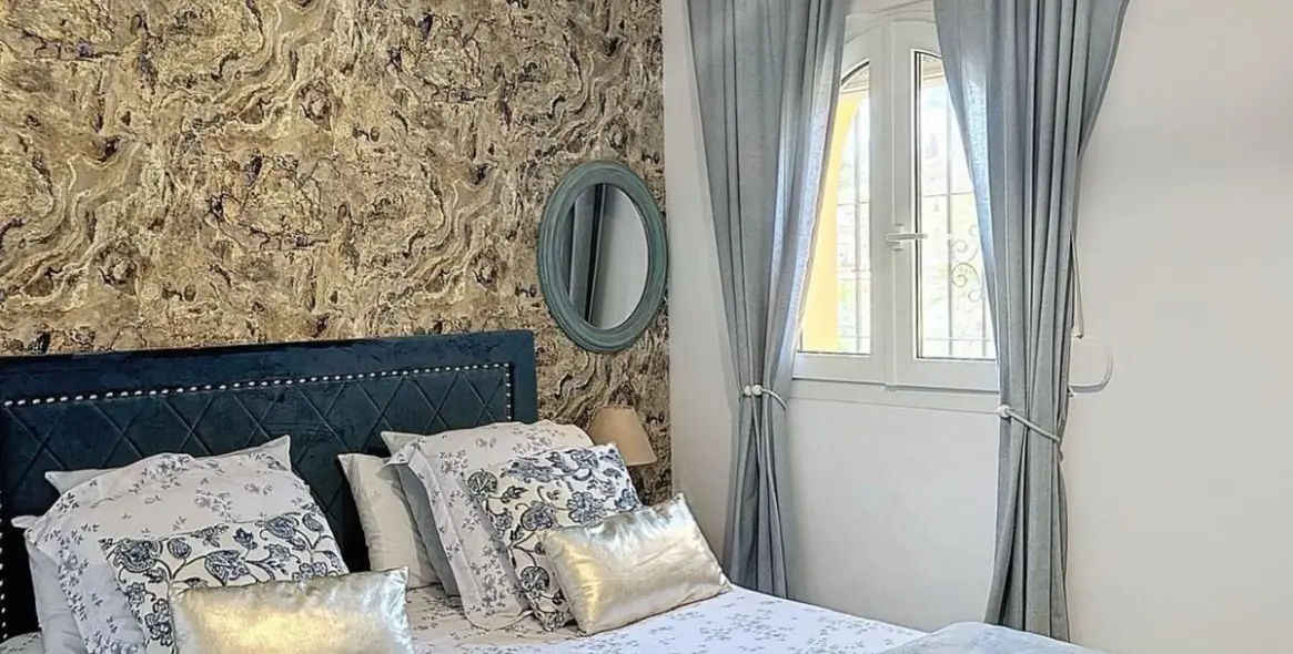 Sale of detached villa in Rincón de la Victoria 41