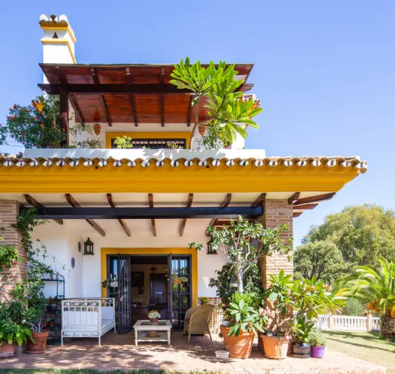 Oтдельно стоящая вилла R2223614