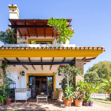 Продажа  отдельно стоящей виллы в Elviria