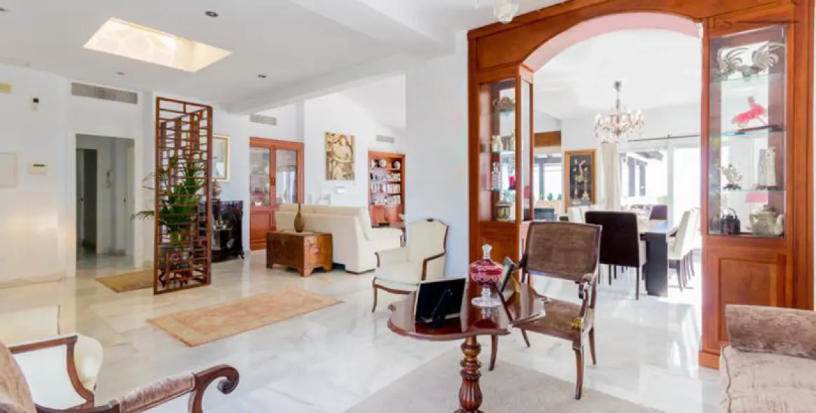 Продажа пентхауса в Montemar 11