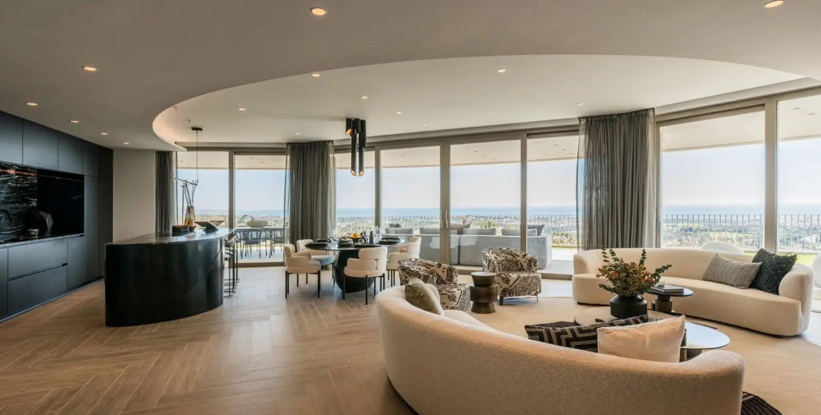 Sale of penthouse in Marbella 3