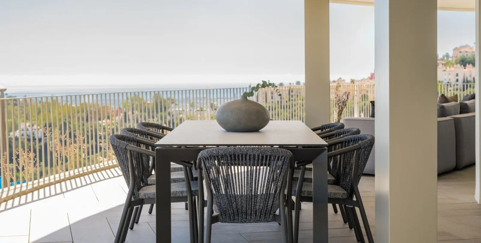 Sale of penthouse in Marbella 24