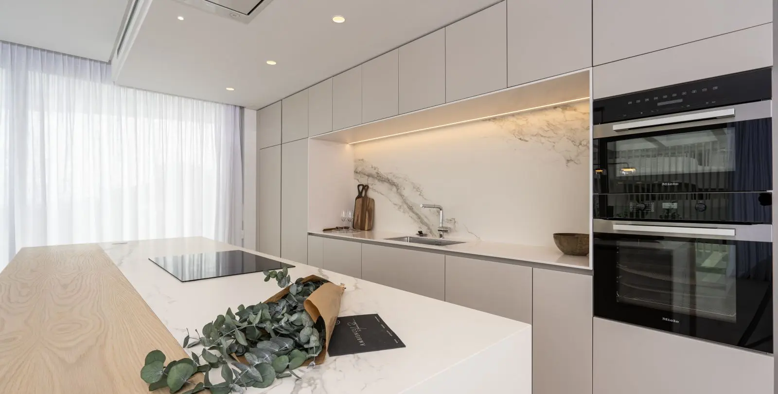 Sale of penthouse in Marbella 46