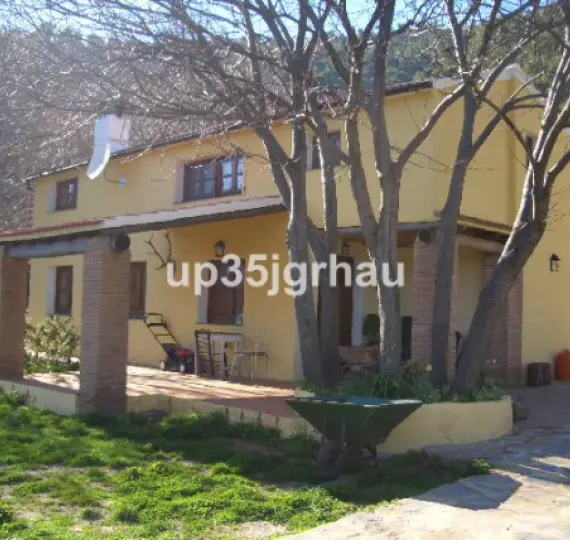 Sale of finca - cortijo in Jubrique