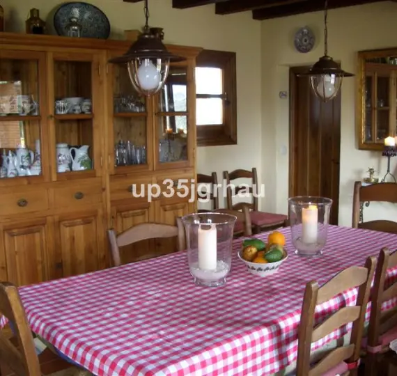 Sale of finca - cortijo in Jubrique