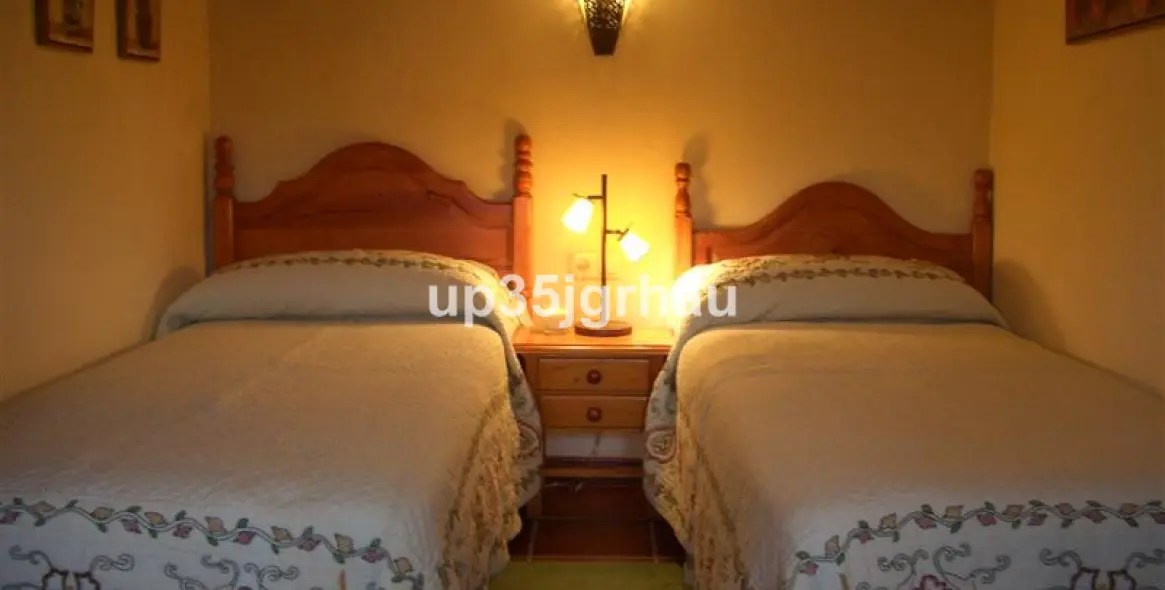 Sale of finca - cortijo in Jubrique 7