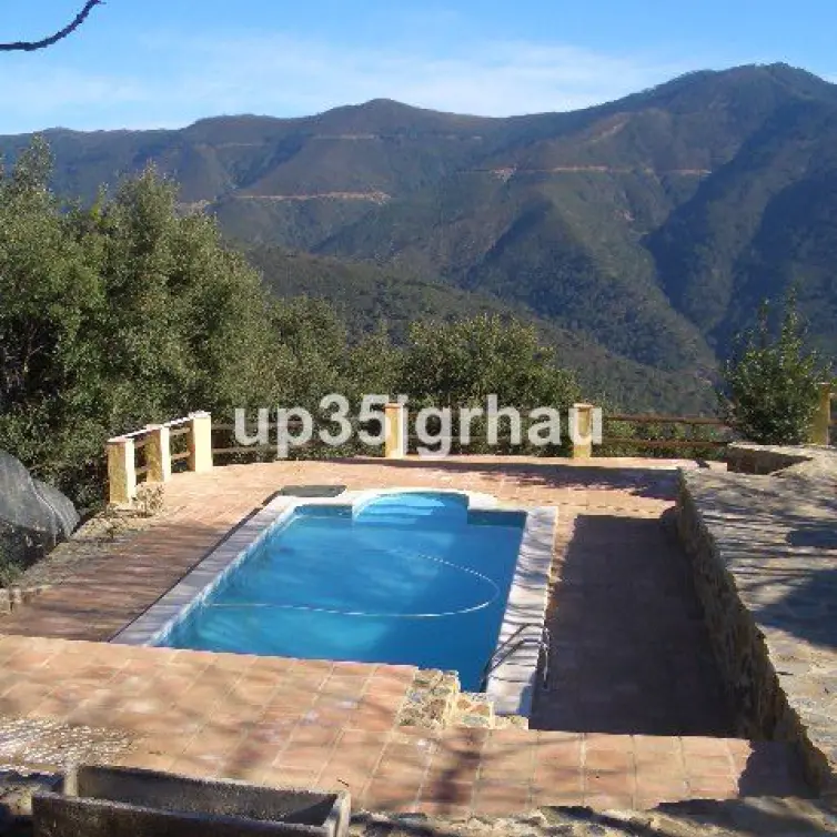 Sale of finca - cortijo in Jubrique